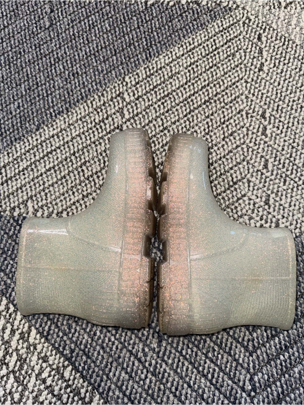 UGG Glitter Drizlita Short Rain Boots - Pearl White with Glitter - 9 - Picture 7 of 10